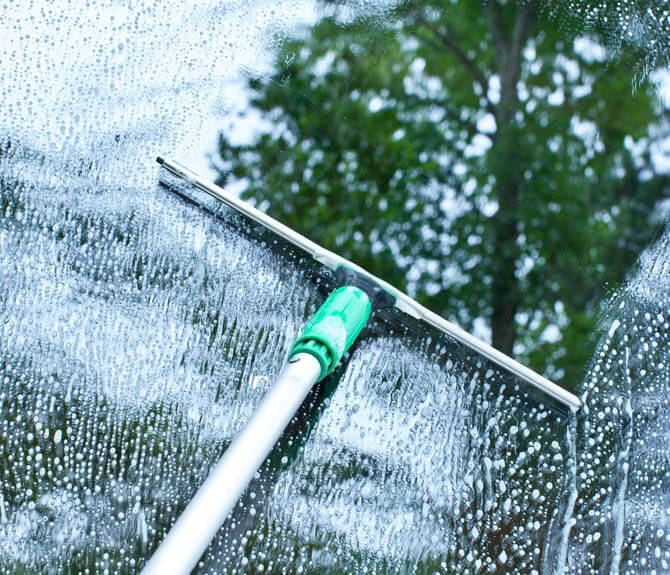 Мойка витрин в Минске